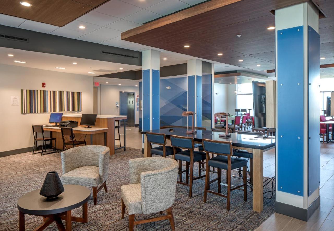 Holiday Inn Express & Suites - West Omaha - Elkhorn By Ihg Екстериор снимка